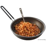 Trek n Eat  Nudeln in vegetarischer Bolognese – Bild 2