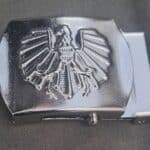 Aut Bolzen-Klemmschnalle Adler Eisen vernickelt inkl Endstück